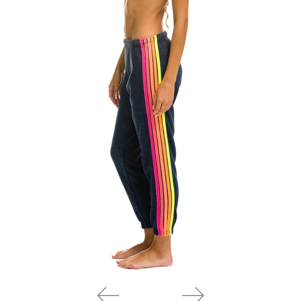 5 STRIPE SWEATPANTS - HEATHER NAVY // NEON